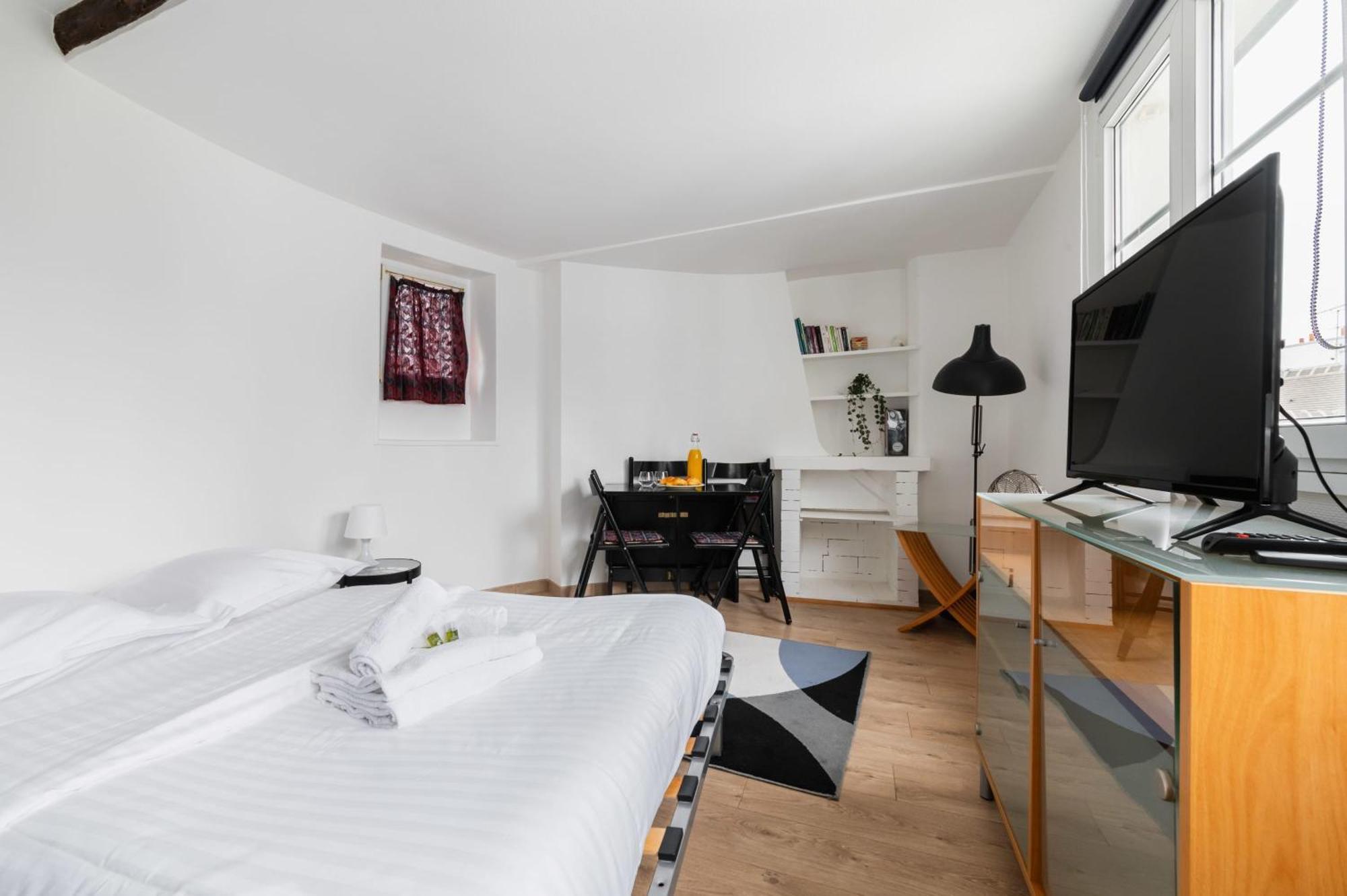 Agreable Studio Coeur De Paris - Paris 6 - 2P - Flat-Guest Экстерьер фото